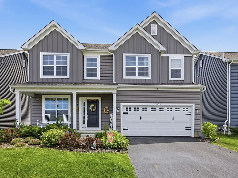 3805 Mantle Dr — Photo 1