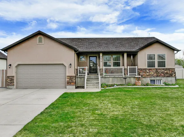 2679 W 2500 N, Clinton, UT 84015