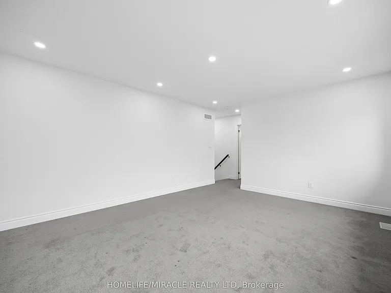 196 Freure Dr — Photo 26
