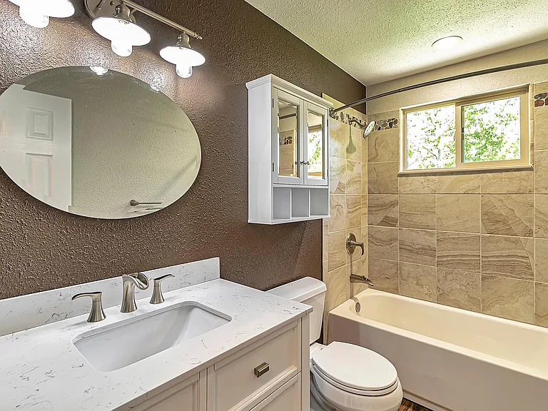123 Orion St — Photo 16