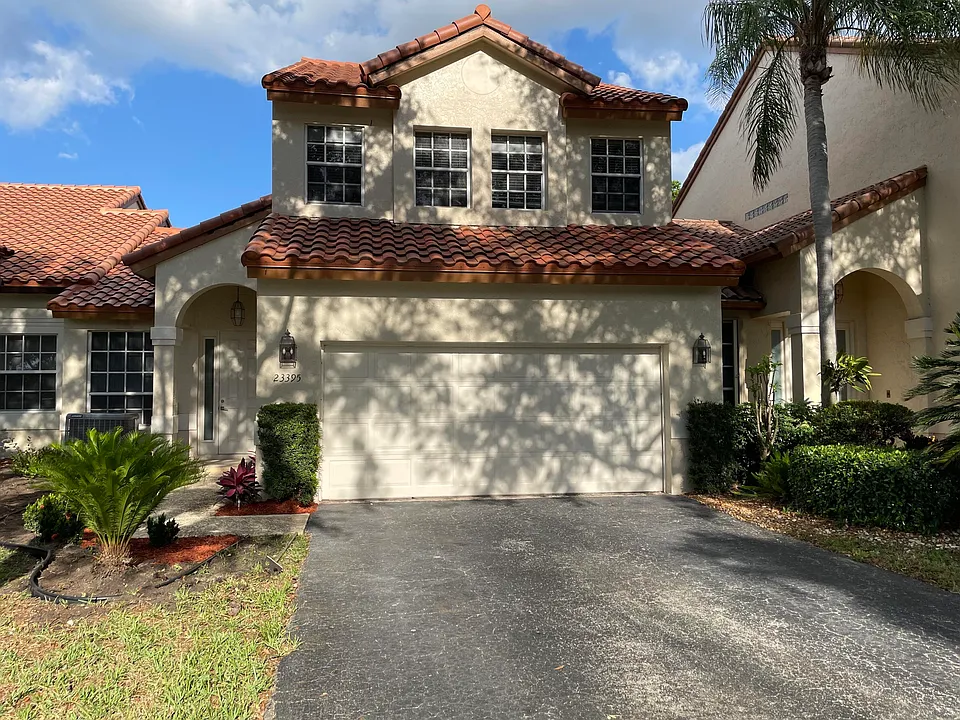 23395 Water Cir