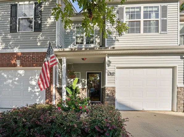 4783 Beacon Ridge Ln, Flowery Branch, GA 30542
