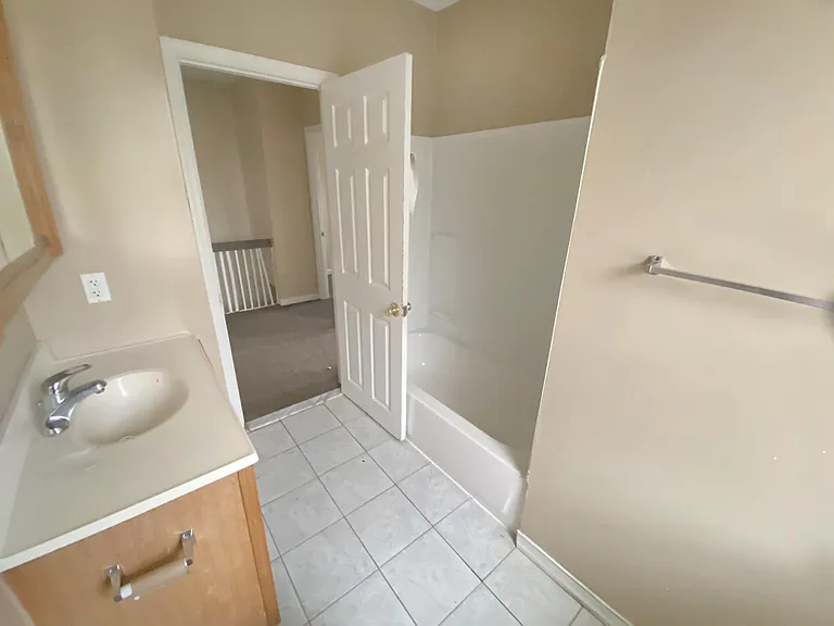 1614 68th Ave #2 — Photo 11