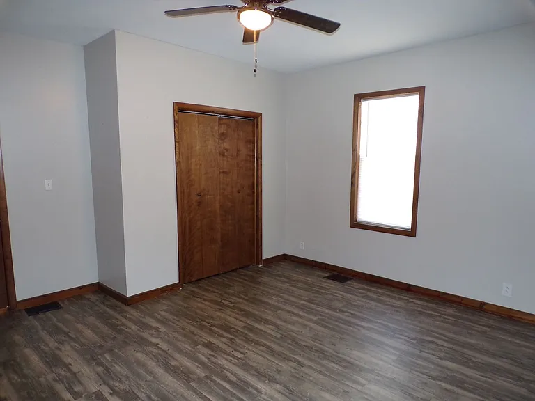 247 S Kansas St — Photo 16