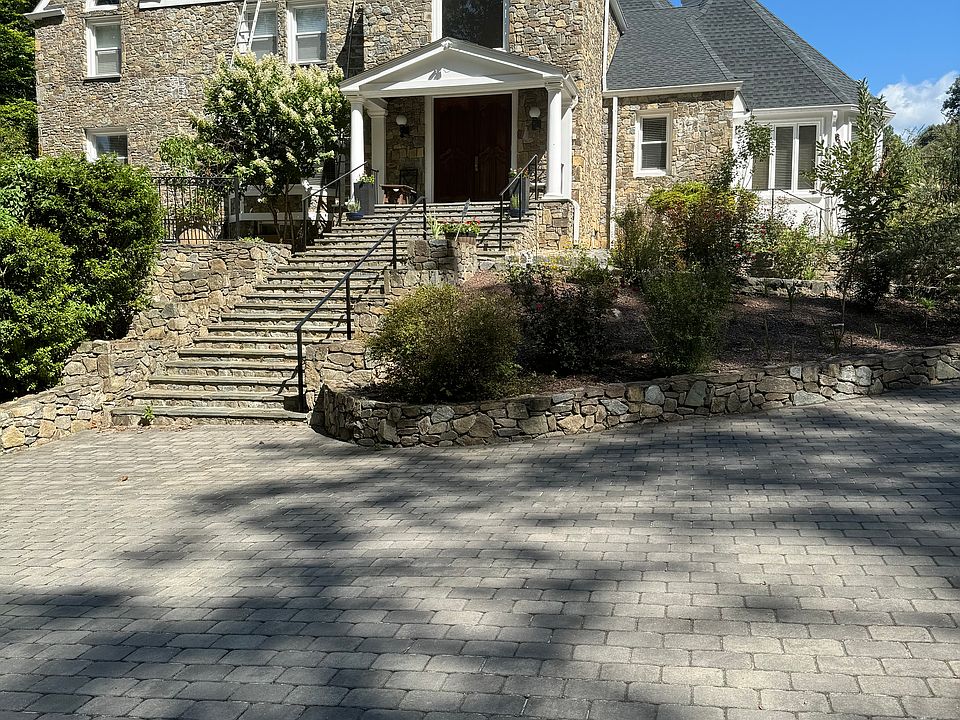 1st image of 1417 Glenallan Ave