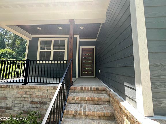 2nd image of 912 Thrush Drive