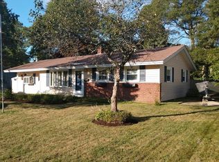 27 Ardsley St, Brockton, MA 02302