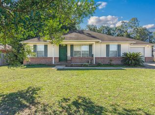 275 4th Ave, Crestview, FL 32536