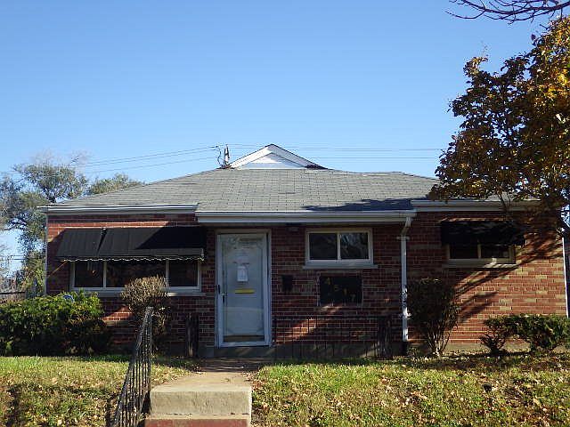1st image of 4517 Bessie Ave