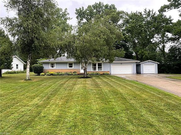 2nd image of 7852 Eileen Dr