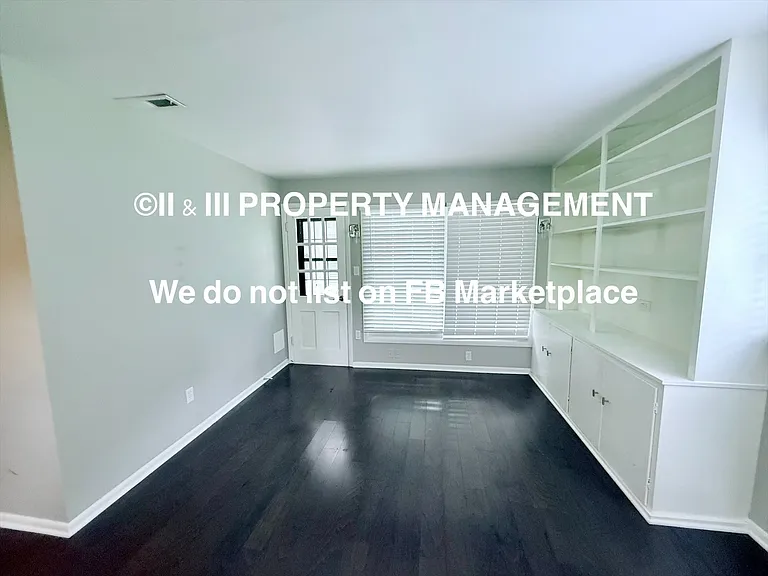 5504 W 79th St — Photo 12