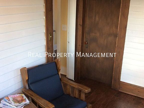 3rd image of 124 N Washington Ave
