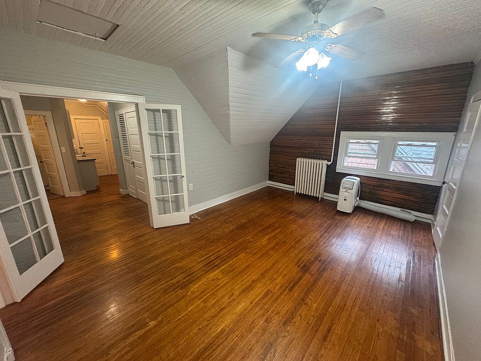 1st image of 781 Ashland Ave #3