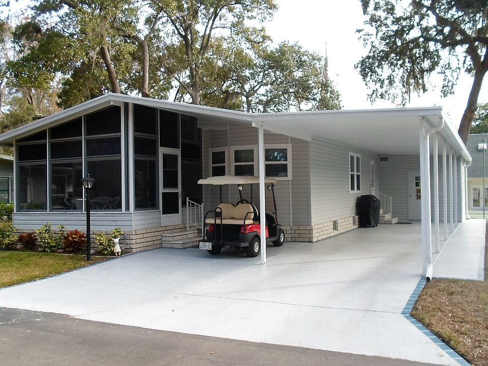 1st image of 10142 Shadow Oaks Cir