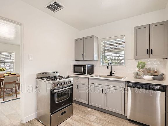 4th image of 730-736 E Turney Ave #736-1