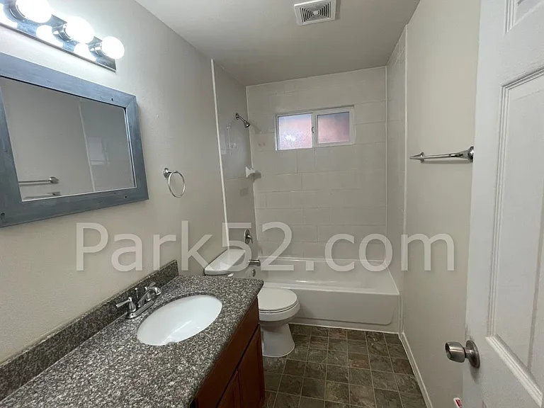 601 N Grant Ave #7 — Photo 9