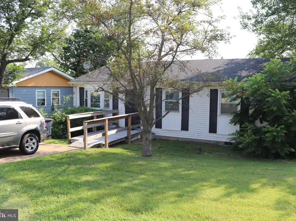 2008 Spaulding Ave, Suitland, MD 20746