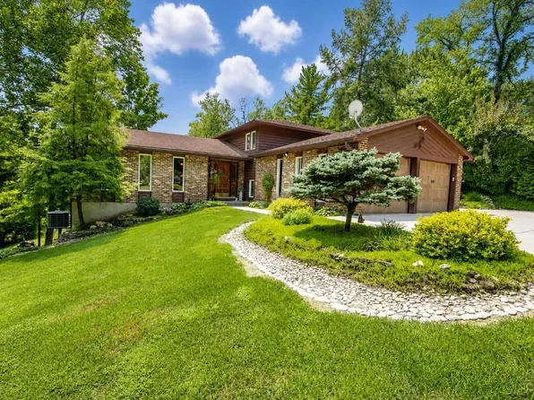7863 Bridgetown Rd, Cleves, OH 45002