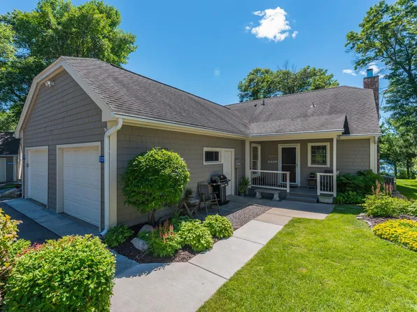 1391 E Pointe Dr, Brainerd, MN 56401