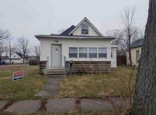 1057 S 4th St, Clinton, IN 47842