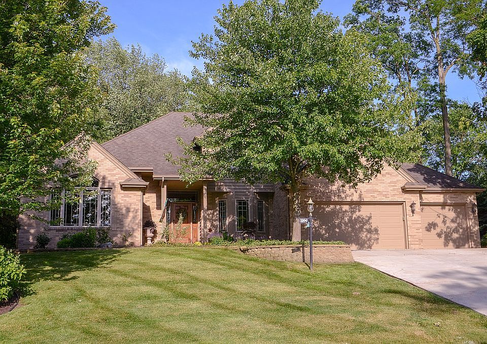 3 car heated garage.