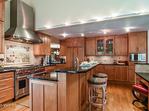 4th image of 189 Boxwood Dr