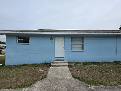 1047 Jewel Ave Photo 1