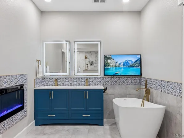 7757 Blue Water Lane, Castle Rock, CO 80108