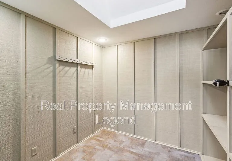 6505 Copper Creek Dr — Photo 25