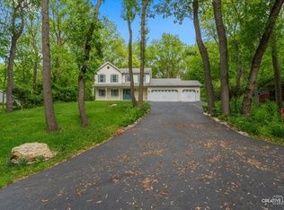 4N929 Black Willow Dr, Saint Charles, IL 60175