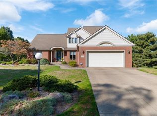 4450 Dawnridge Cir NW, Canton, OH