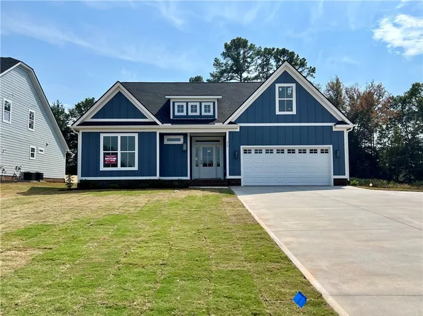 317 Summerall Dr, Anderson, SC 29621