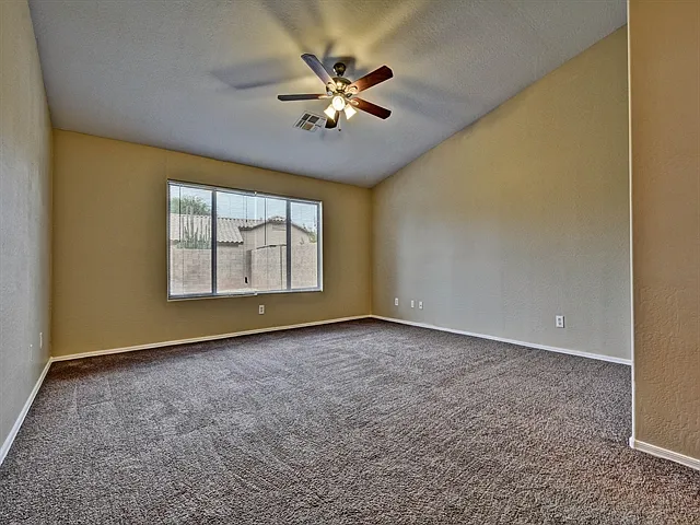 2604 N 105th Dr — Photo 7