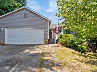 1422 SW Pioneer Dr, Willamina, OR, 97396