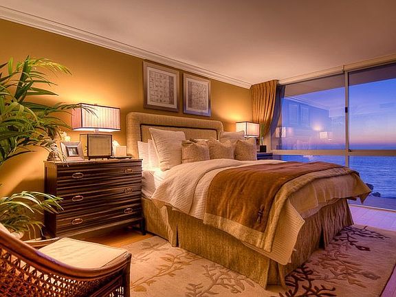 201 Ocean Ave. #1006P