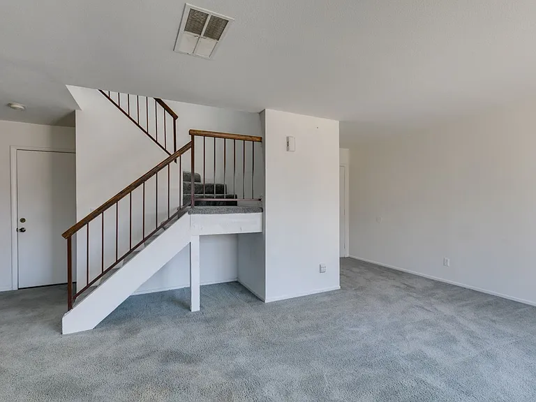 4335 Galore Ave — Photo 8