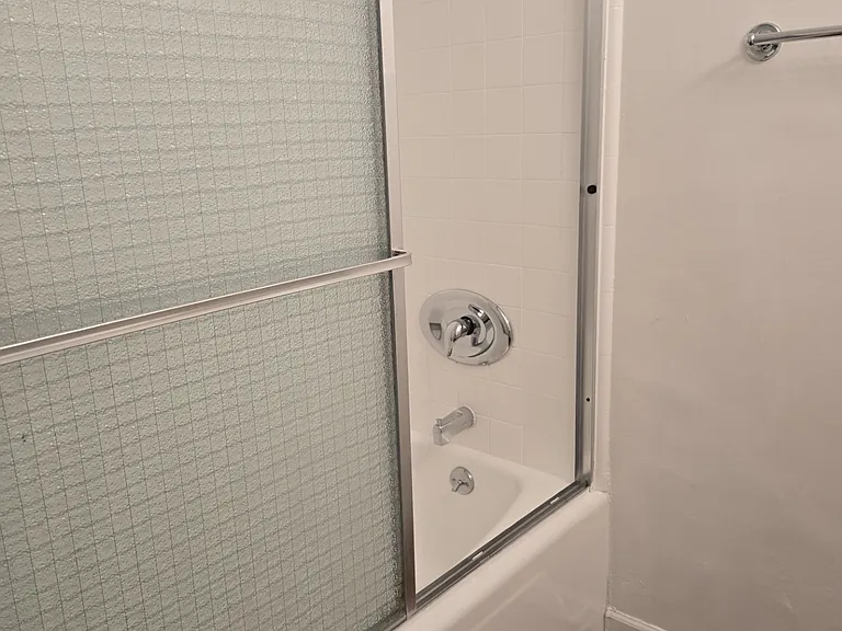 11661 Texas Ave #6 — Photo 12