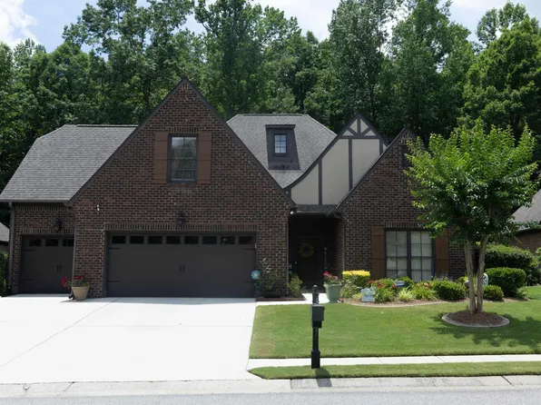 309 Macallan Dr, Pelham, AL 35124