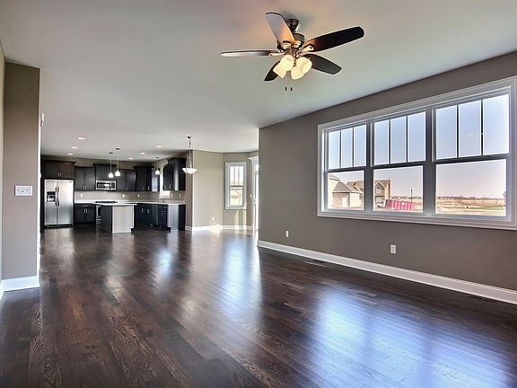 4th image of 9775 Meadow Rose Ln