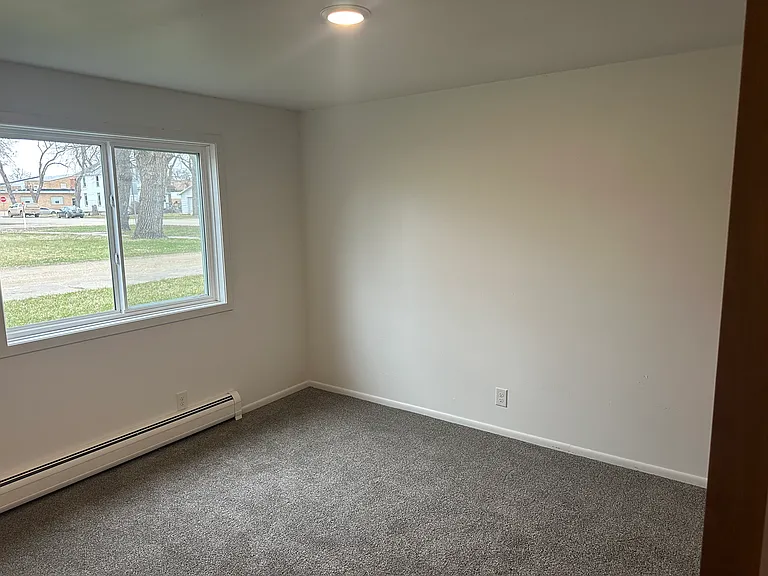 202 Lake Ave N #3 — Photo 8