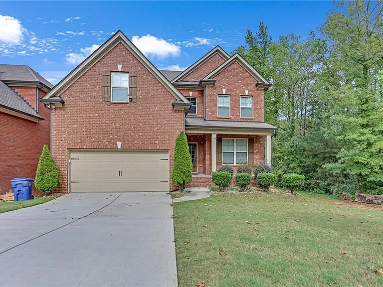 568 Garden View Ct — Photo 1