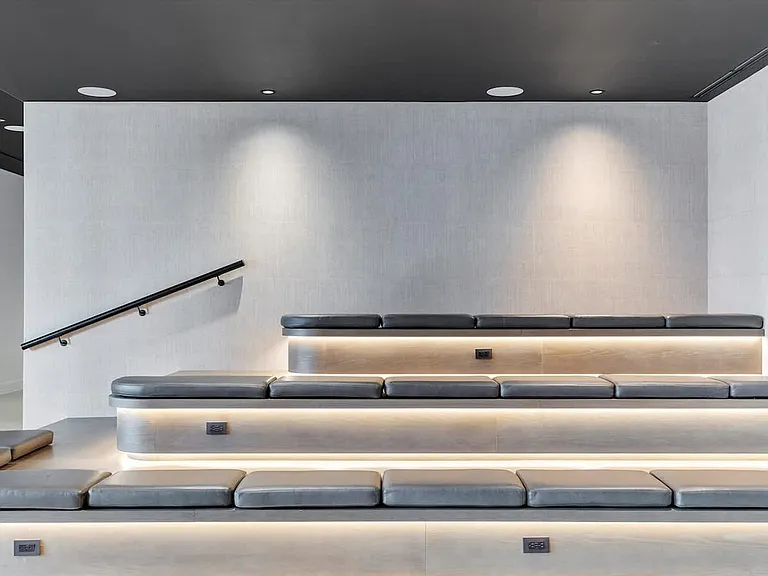 Building's Lounge