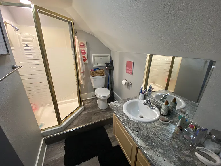 422 West St — Photo 7