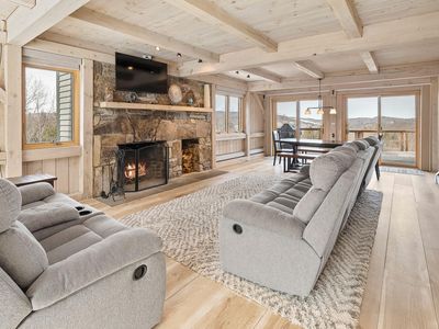 130 Clarina Nichols Lane, Hartford, VT, 05047
