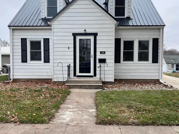 408 Center St, Reinbeck, IA 50669