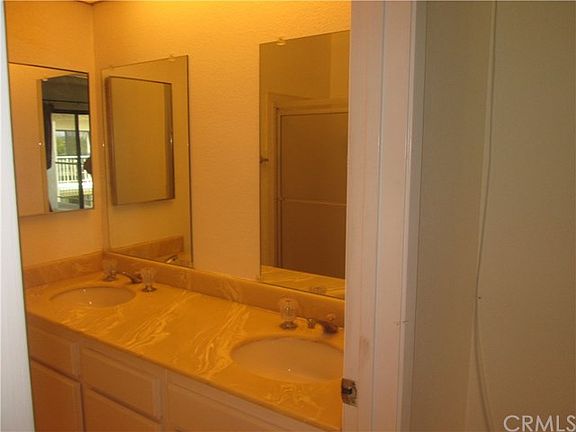 5th image of 2106 Apricot Dr