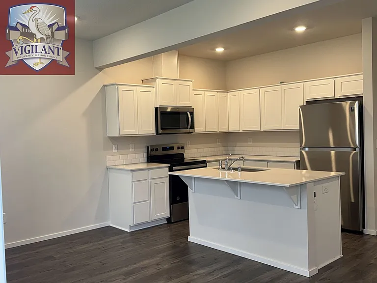 2642 NE 116th Pl — Photo 9