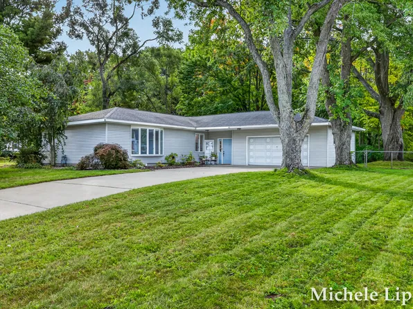 2567 Shettler Rd, Muskegon, MI 49444