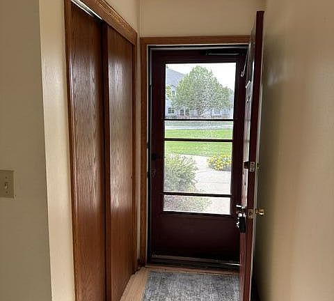 4th image of 827 Quinlan DRIVE #C