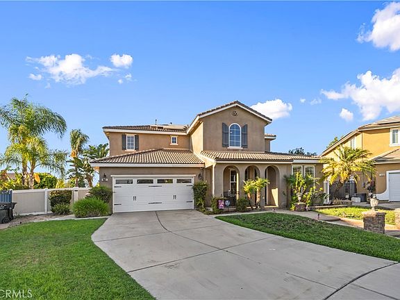 3rd image of 1551 Rose Arbor Ct